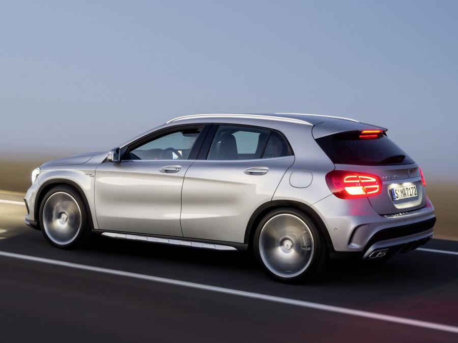  Mercedes-Benz GLA45 AMG 2014 года  (фото 16 из 28)